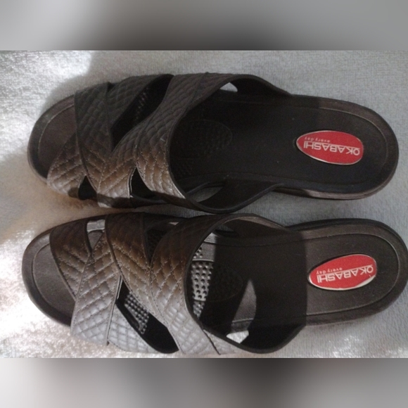 Okabashi Shoes - Okabashi Women's Brown Cross Strap Slip On Slide Sandals Size M(6-6.5)
